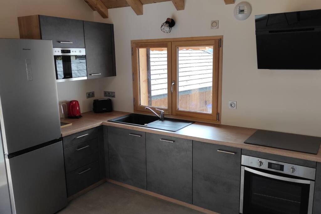 L'Echappee Belle En Montagne - Site Location-Chalet Mieussy エクステリア 写真