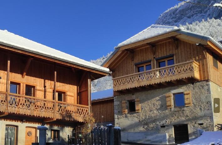 L'Echappee Belle En Montagne - Site Location-Chalet Mieussy エクステリア 写真